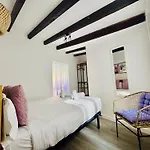 Σπίτι διακοπών Design & Stylish House In The Center Of Βαλένθια