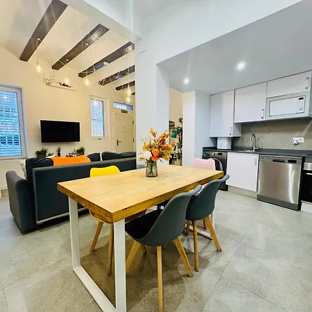 Design & Stylish House In The Center Of Casa vacanze *