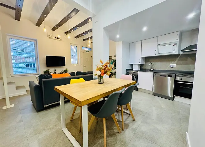 Design & Stylish House In The Center Of Feriehus *
