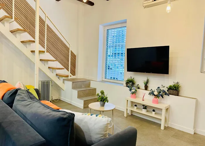 Design & Stylish House In The Center Of Feriehus Valencia